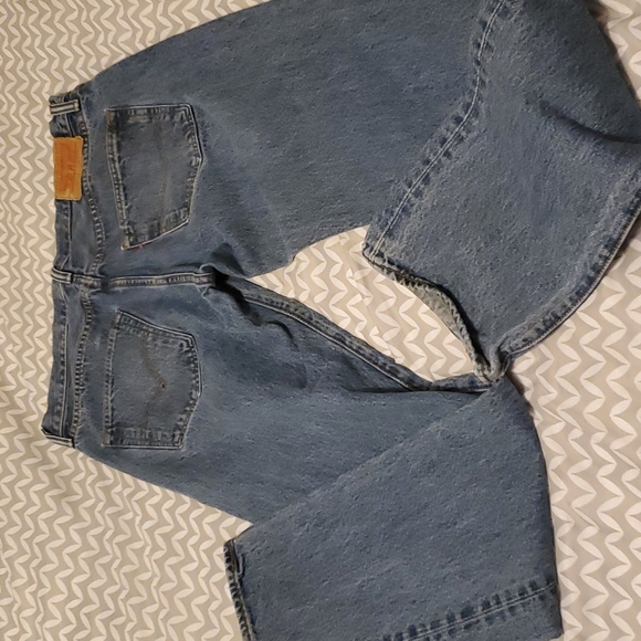 Levi's 501 Jeans - Picture 6 of 7